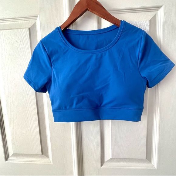 First health blue performance crop Top - Picture 4 of 11